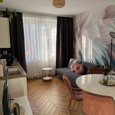 Dawna Mleczarnia Apartamenty Sosnowy Нова-Руда Экстерьер фото