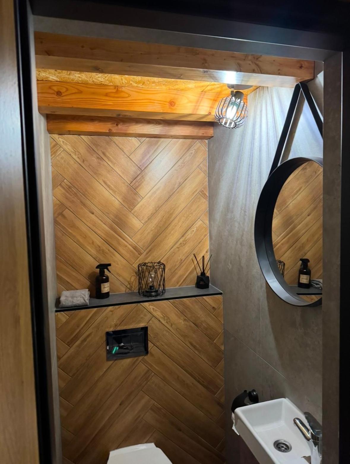 Dawna Mleczarnia Apartamenty Sosnowy Нова-Руда Экстерьер фото